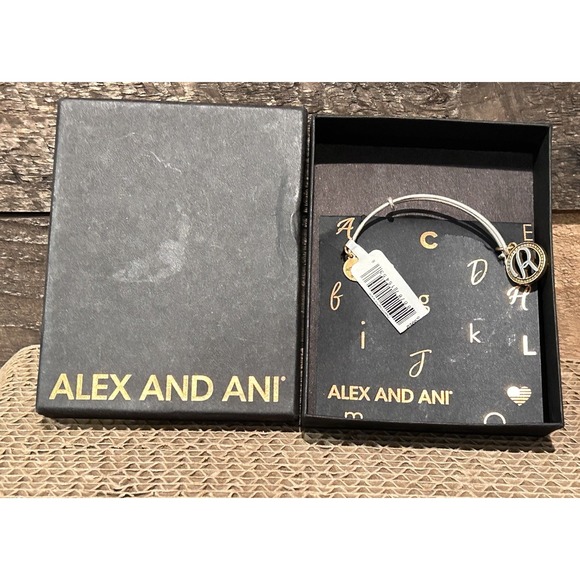 Alex and Ani , Letter R Initial Silver Expandable‎ Bangle Fashion Bracelet NWT - Picture 1 of 4